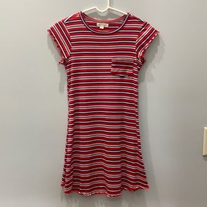 Ladies’ short sleeve dress